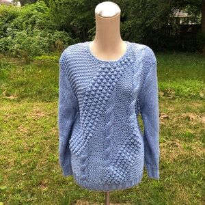 Size 6 Vintage Sweater by: Oak Bluff